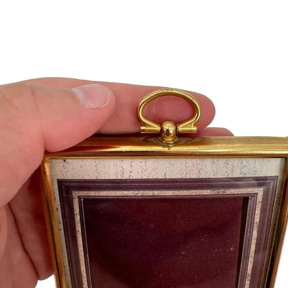 Vintage retro gold Picture 3 X 4  frame